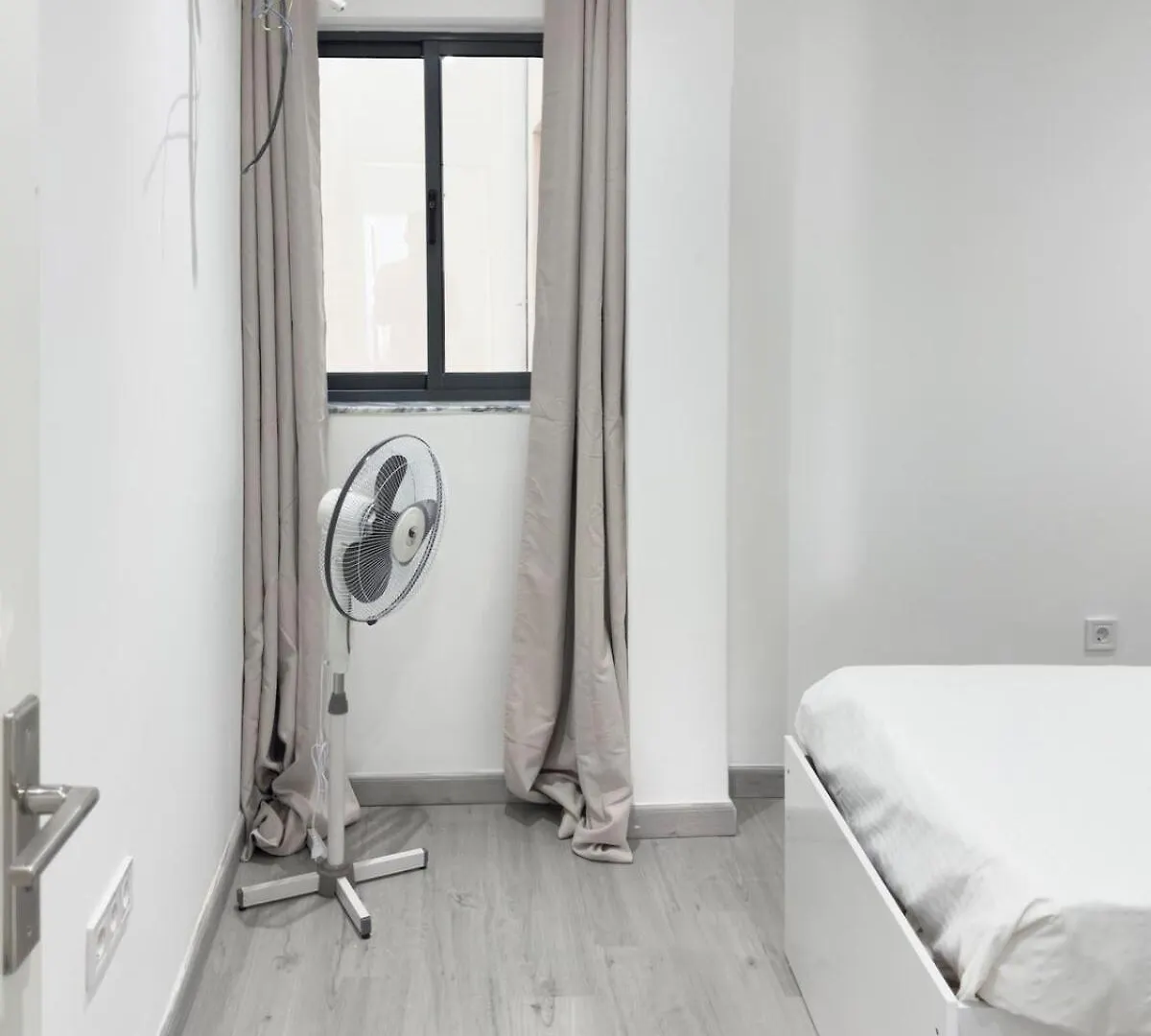 3-Bdr Apt With Gorgeous Seaview - Lcgr Praia 0*,