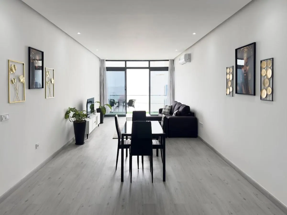 Apartamento 3-Bdr Apt With Gorgeous Seaview - Lcgr Praia